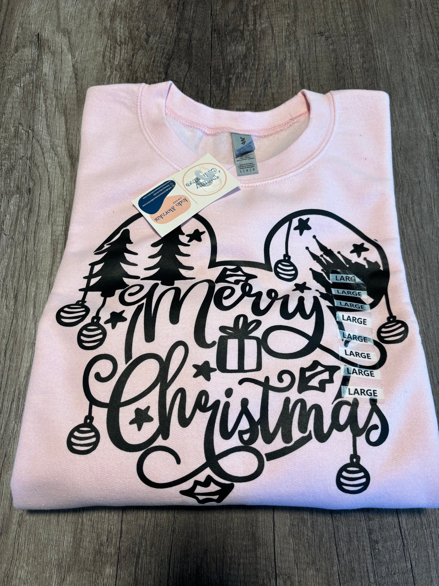 Merry Mouse | Graphic Sweatshirt