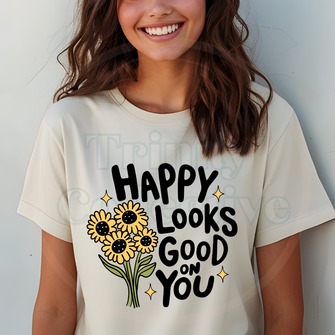 Happy Looks Good | Graphic T-shirt