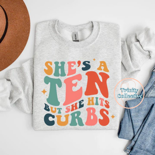 She's a 10 | Graphic Sweatshirt (MEDIUM)