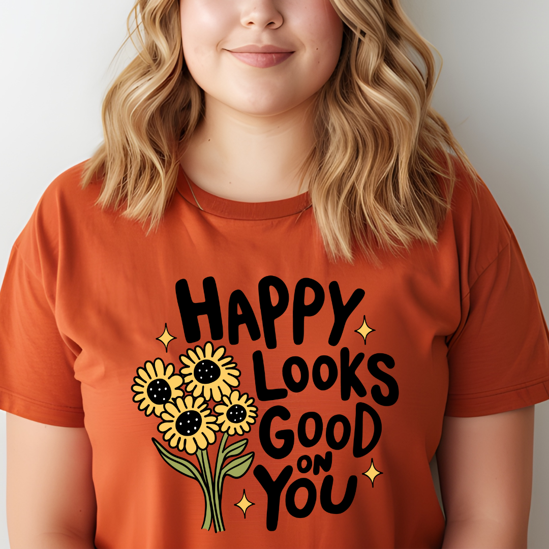 Happy Looks Good | Graphic T-shirt
